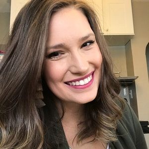 Meet your Posher, Laken